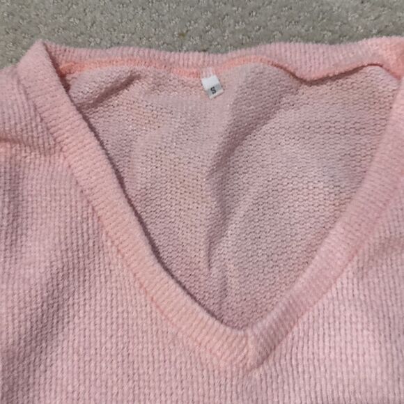 Light pink sweater - Picture 2 of 5